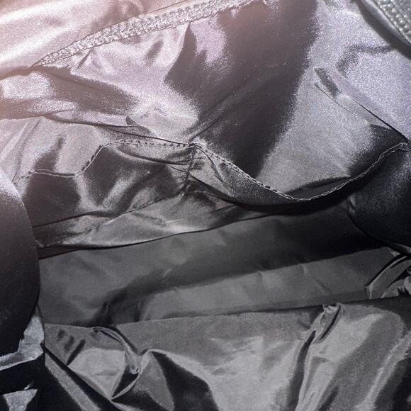 NWT Victoria's Secret Pink Floral Flower Quilted Nylon Weekender Tote Travel Bag - Picture 7 of 10